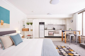 Stylish Manly Studio With BBQ Terrace and Parking
